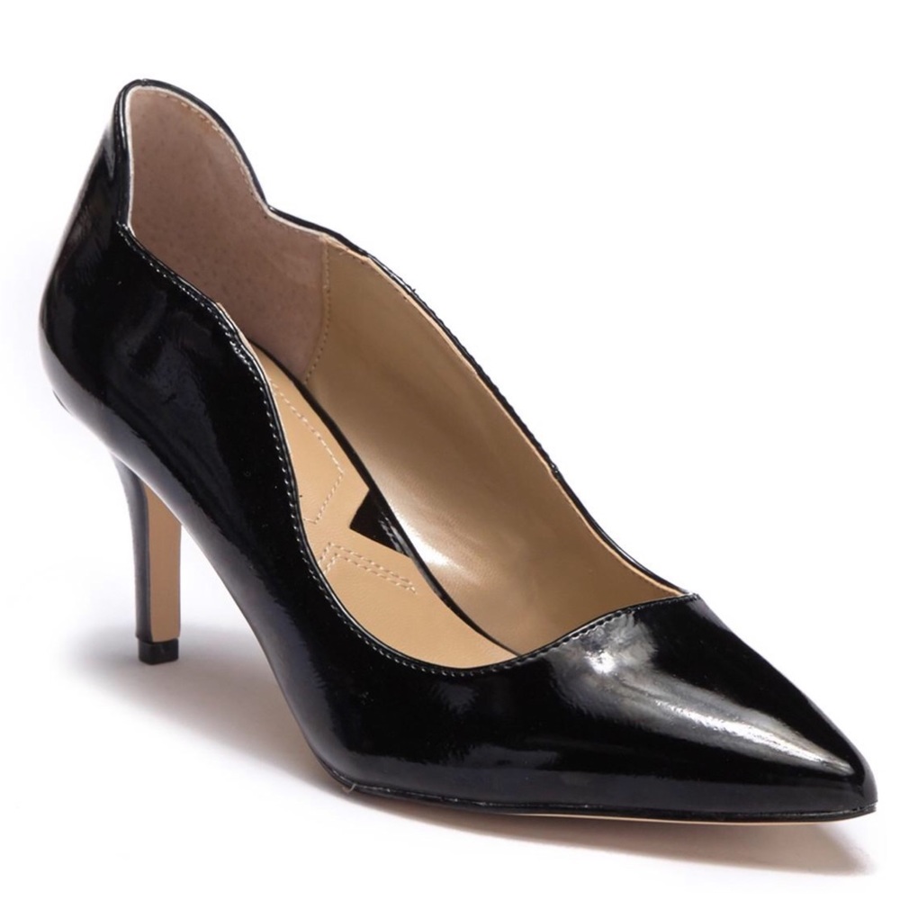 🆕👠Adrienne Vittadini black pump